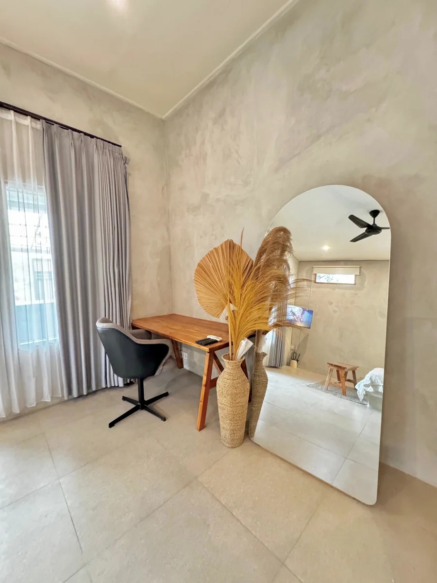 INDUSTRIAL STYLE HOUSE in PADONAN