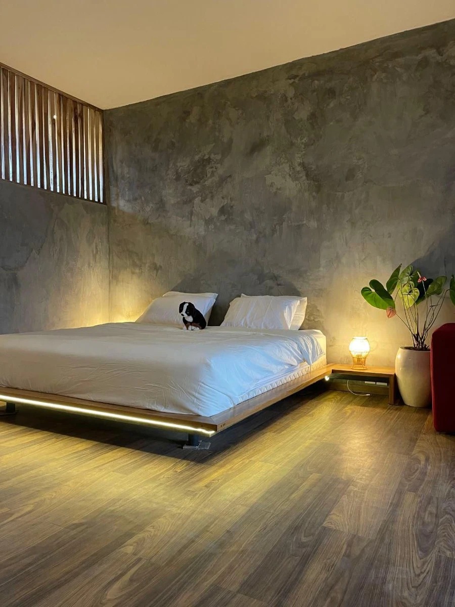 INDUSTRIAL STYLE HOUSE in PADONAN