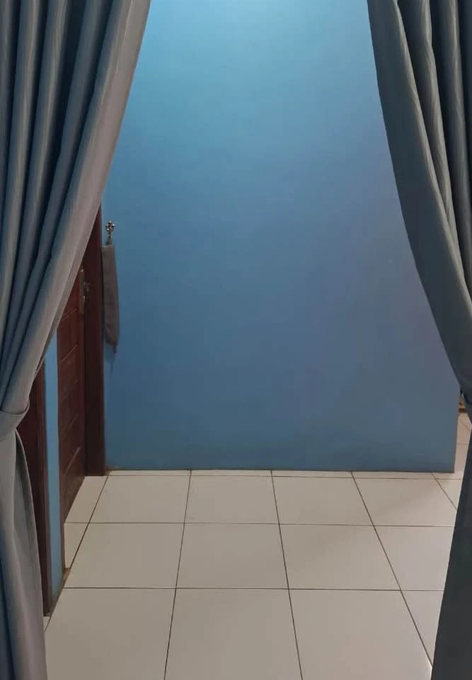 Disewakan Rumah 2 KT 1 KM