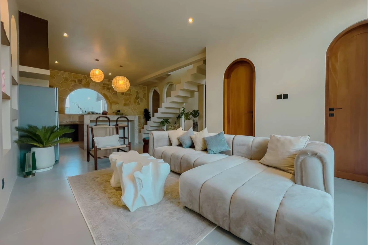 2BR Bohemian Villa For Leasehold