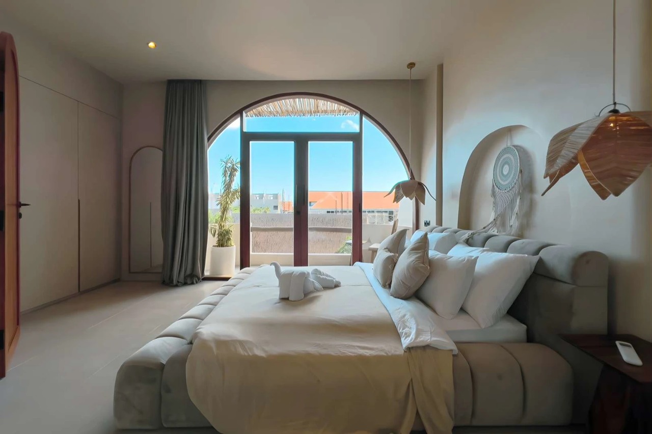 2BR Bohemian Villa For Leasehold