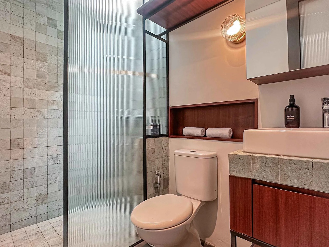 Spacious 4BR Villa w/ Private Pool and G
