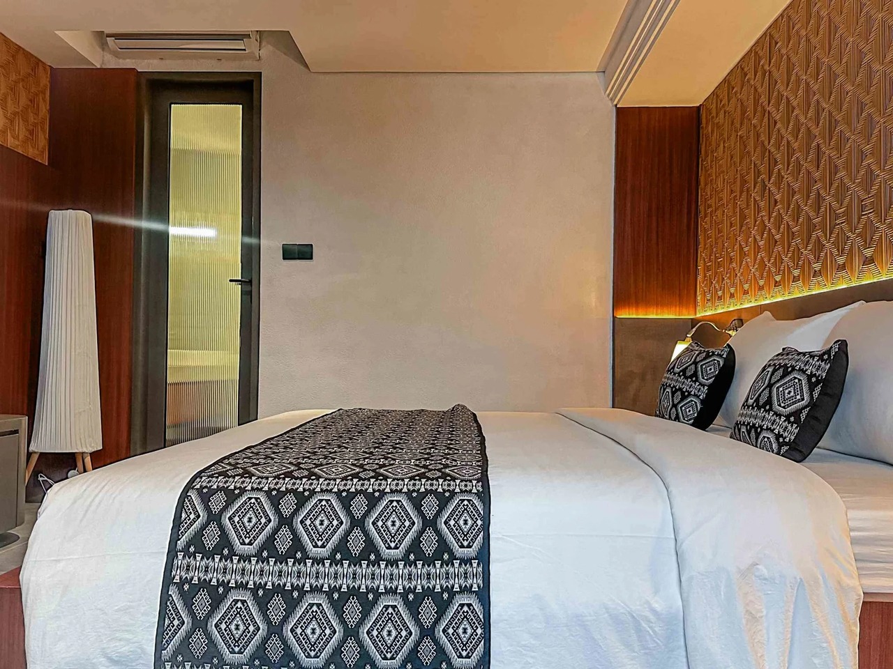 Spacious 4BR Villa w/ Private Pool and G