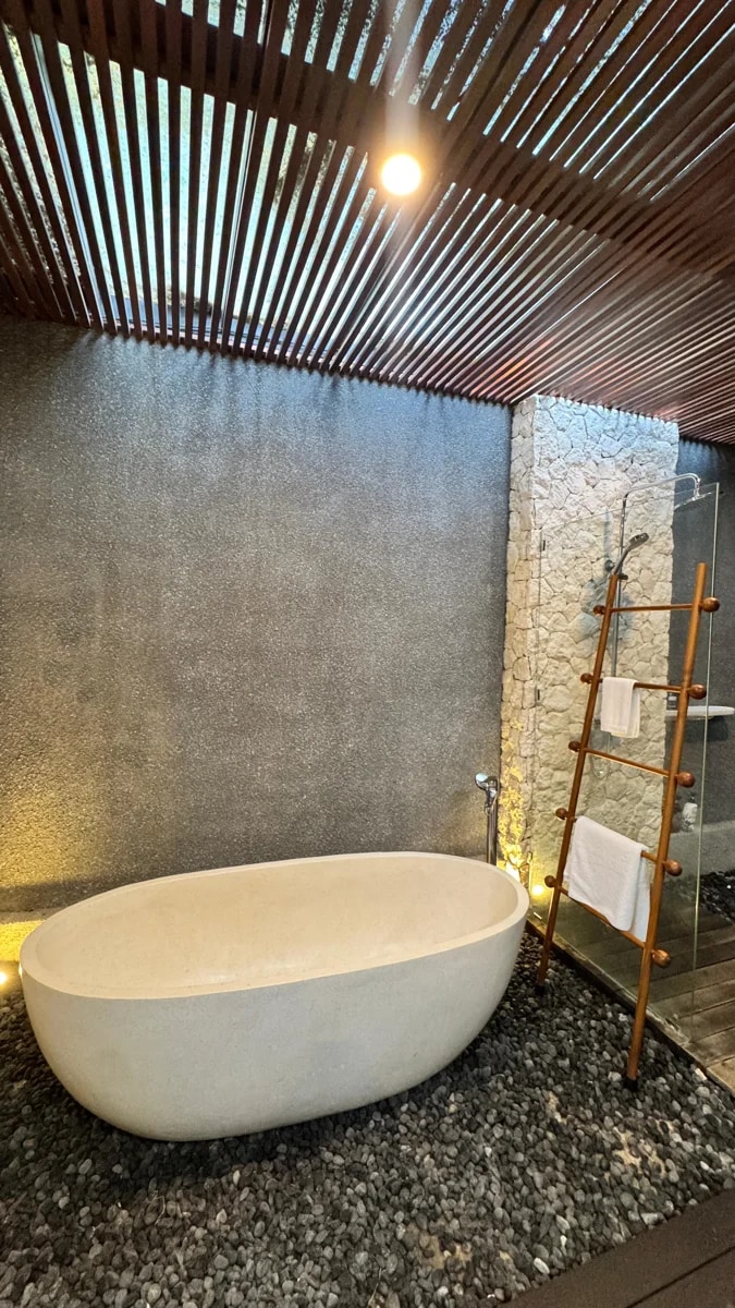 DO 73 - VILLA FOR SALE IN JIMBARAN BALI