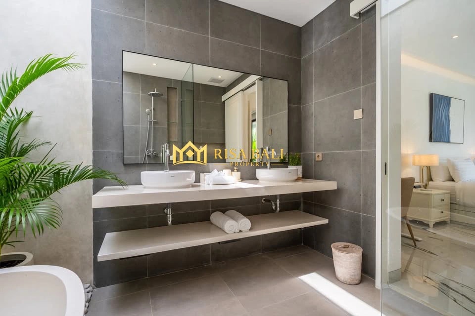 LUXURY 2 AND 1-BEDROOM PRIVATE