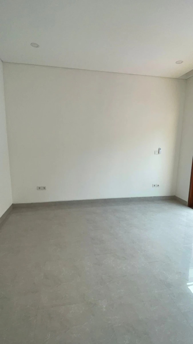 Brand New Villa for Rent in Kerobokan