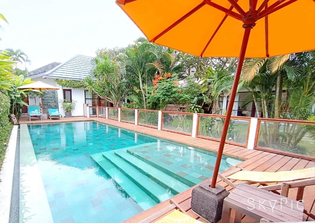 Family-Friendly 4BR Villa w/ Pool & Home