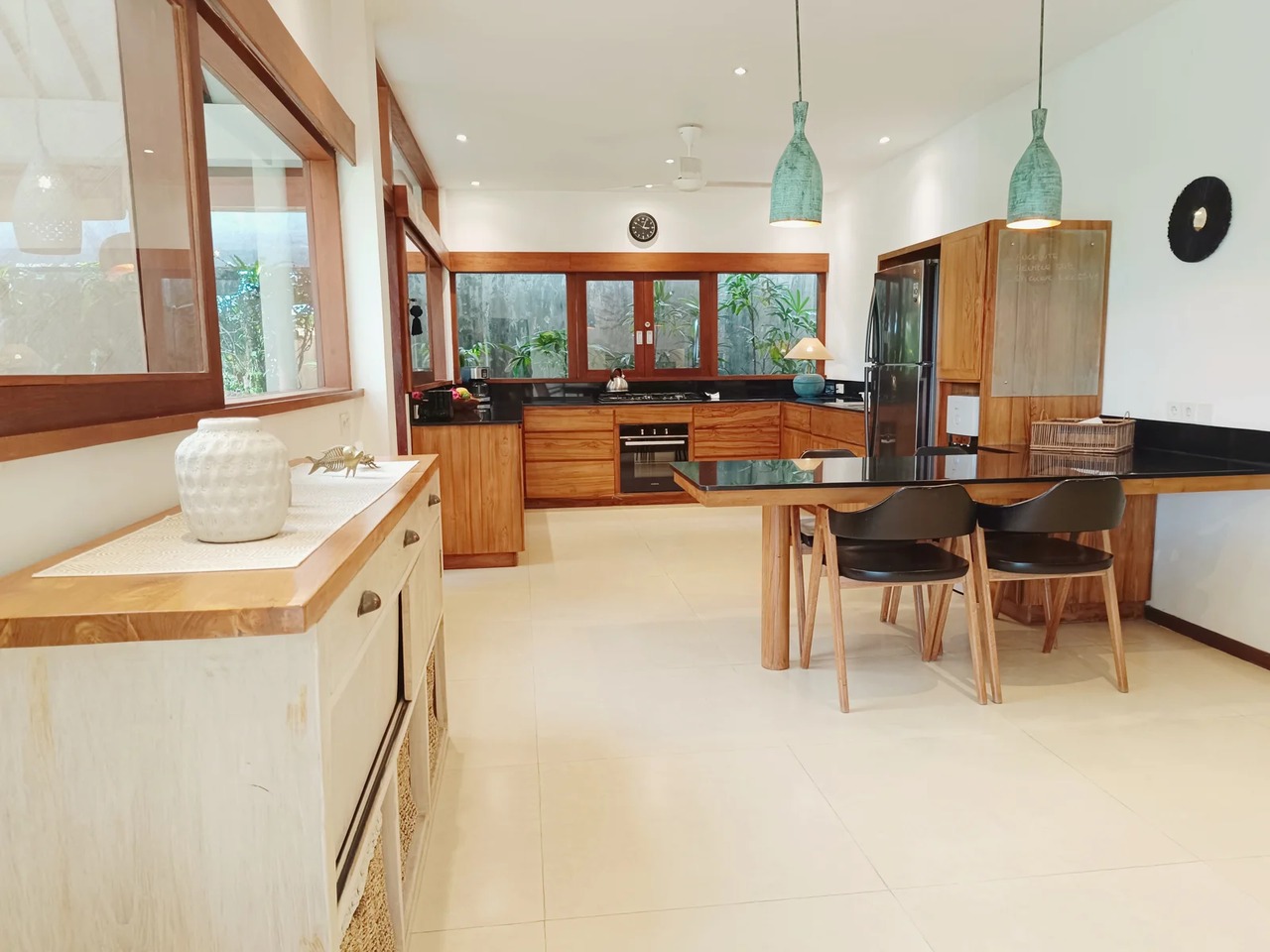 Family-Friendly 4BR Villa w/ Pool & Home