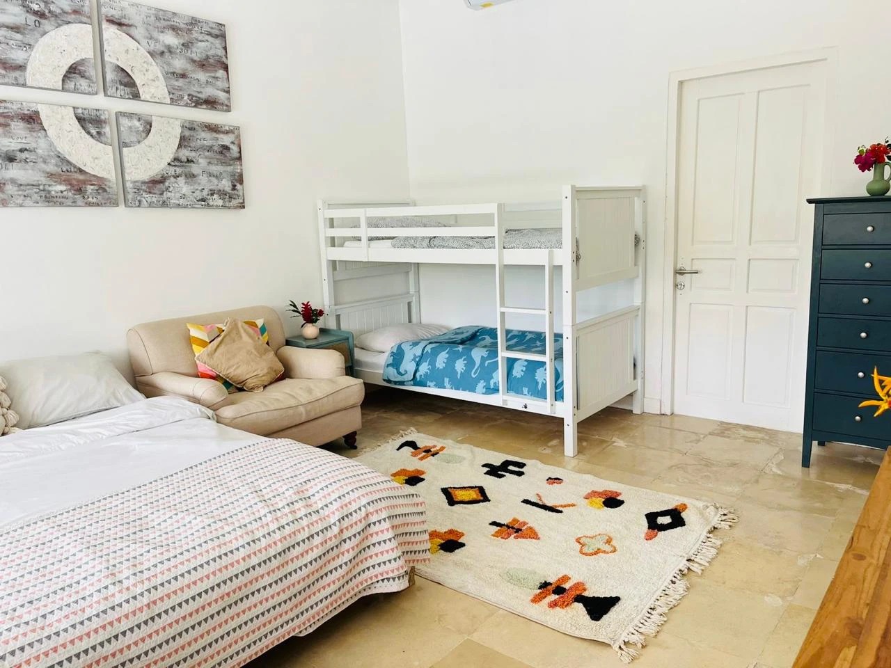 Villa Pandan | Spacious 3-Br Padonan