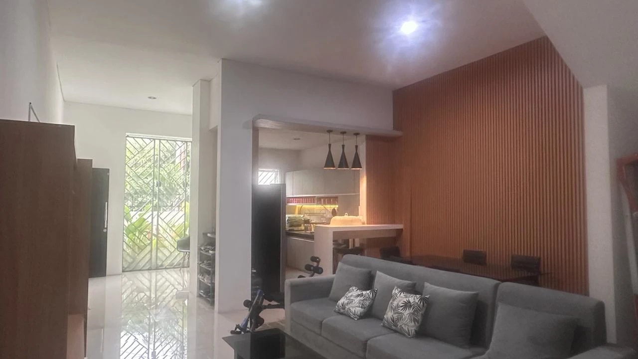 DO 58 - HOUSE FOR SALE IN SEMINYAK BALI