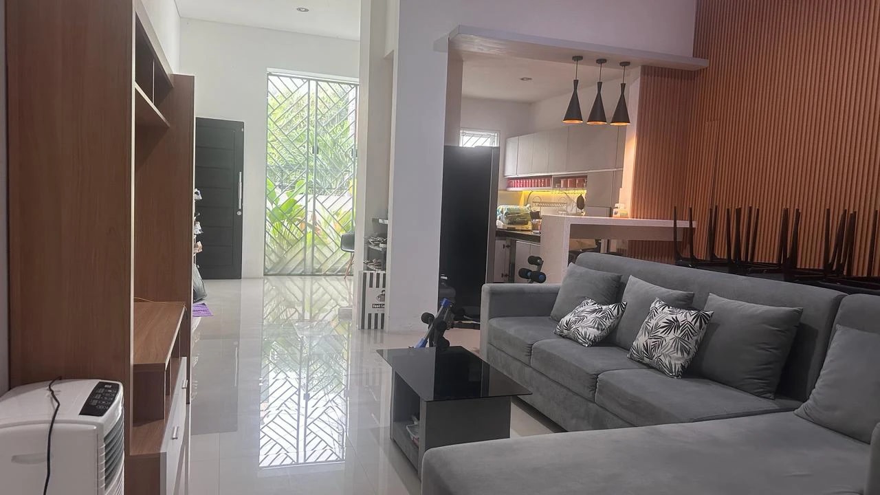 DO 58 - HOUSE FOR SALE IN SEMINYAK BALI