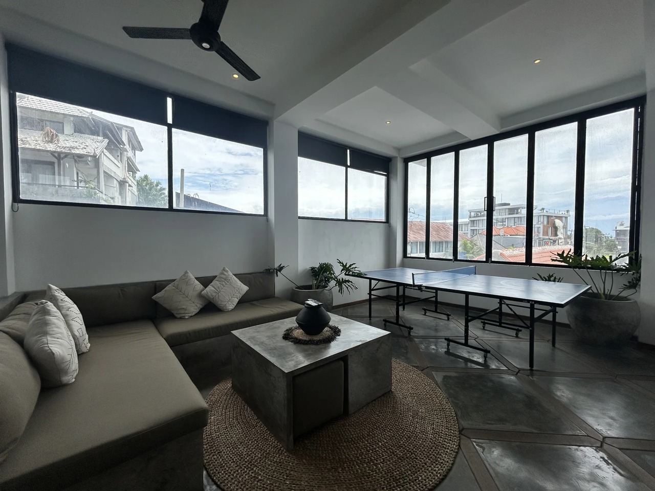 Modern 2BR Ocean-View Apartment