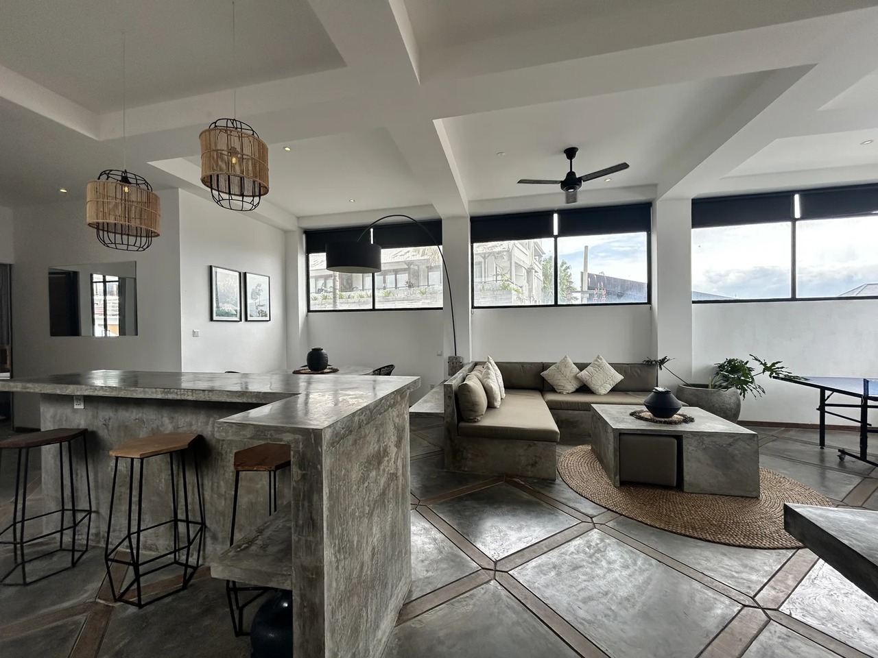 Modern 2BR Ocean-View Apartment