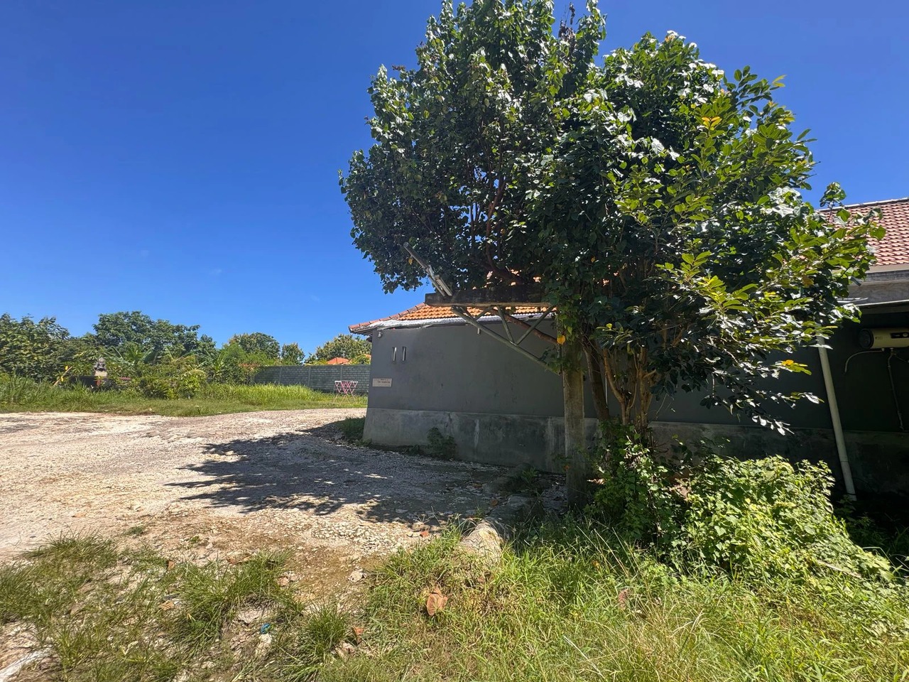 Rare Small Plot Land for Lease
