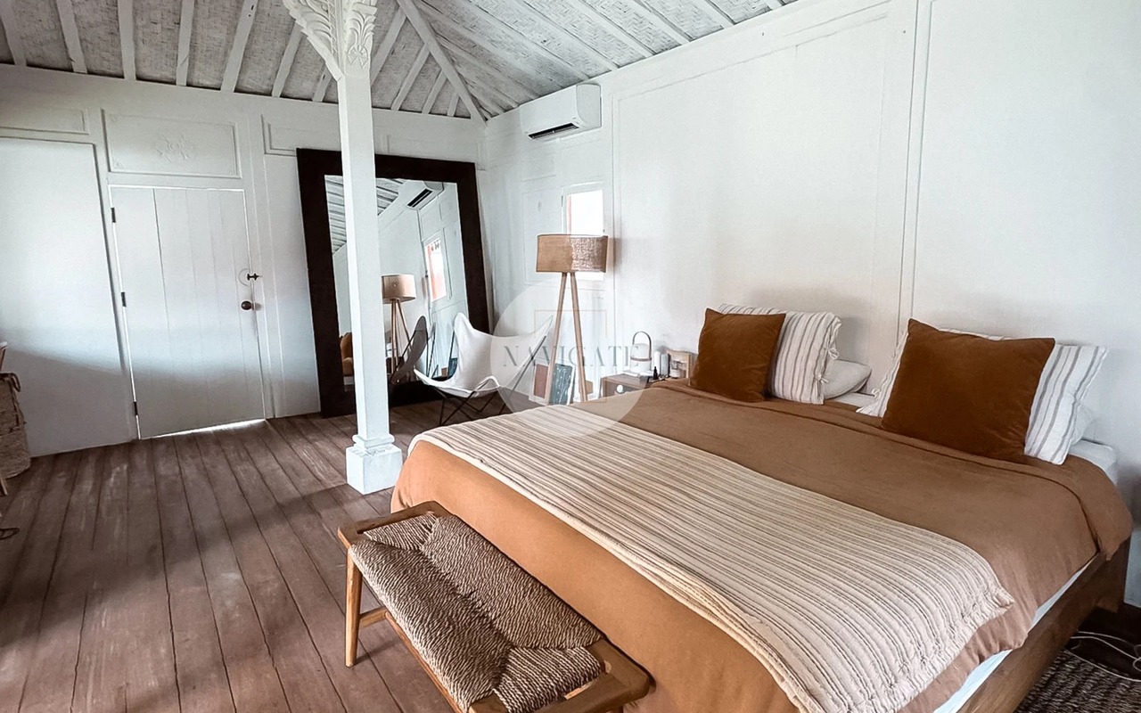 Joglo Senja | 3-Bedrooms Joglo Pererenan