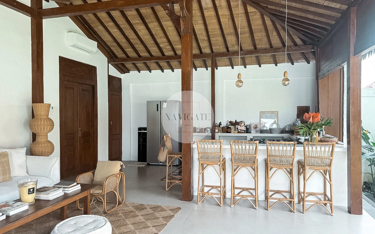 Joglo Senja | 3-Bedrooms Joglo Pererenan