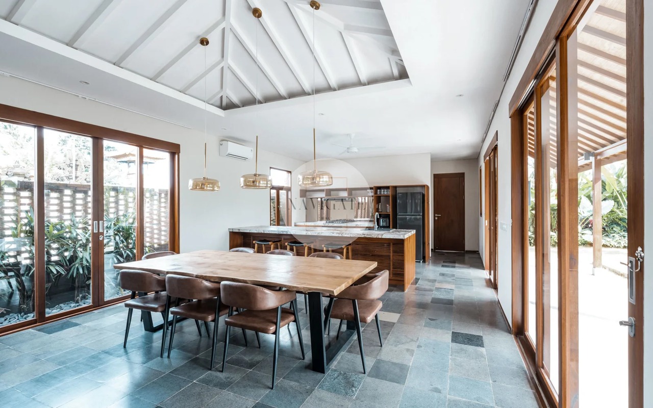Villa Urip | 3-Br Green school villa