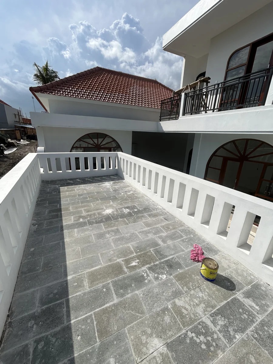 Brand new villa for Rent in parerenan