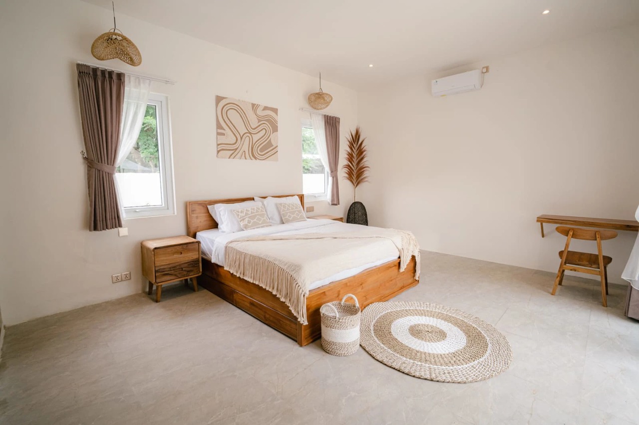 2BR Villa w/ Pool & Huge Garden