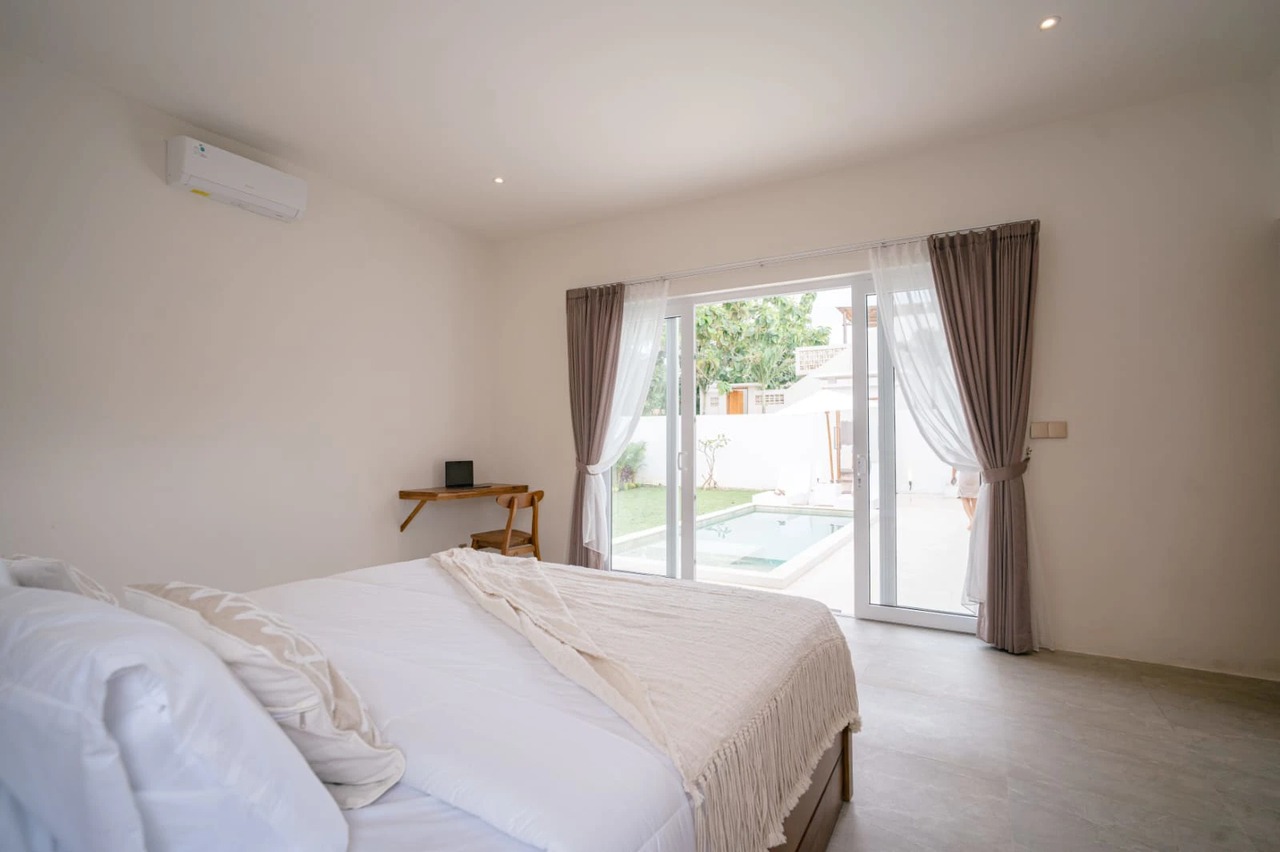2BR Villa w/ Pool & Huge Garden