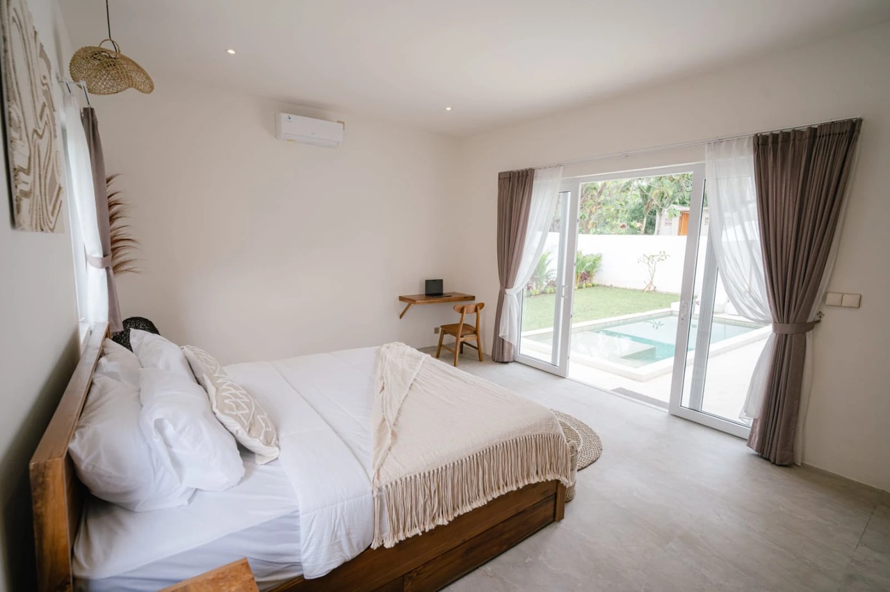 2BR Villa w/ Pool & Huge Garden
