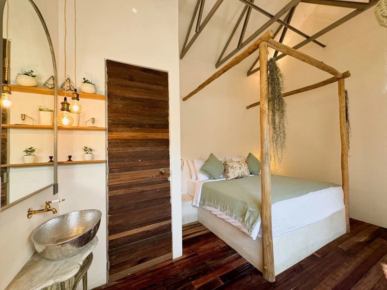 Modern 2 Beds Villa in Berawa Canggu