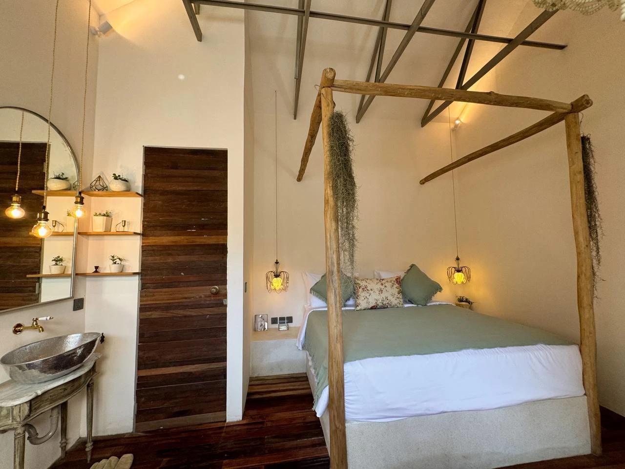 Modern 2 Beds Villa in Berawa Canggu