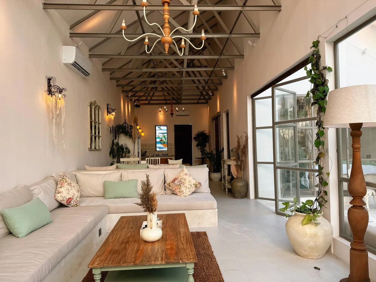 Modern 2 Beds Villa in Berawa Canggu