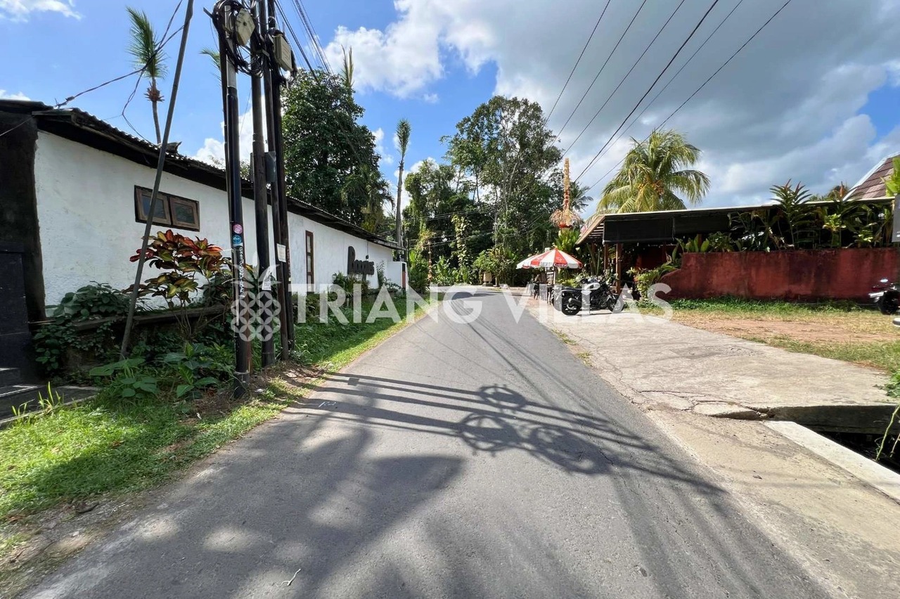 Secure 5-Are Land Near Kedungu Beach