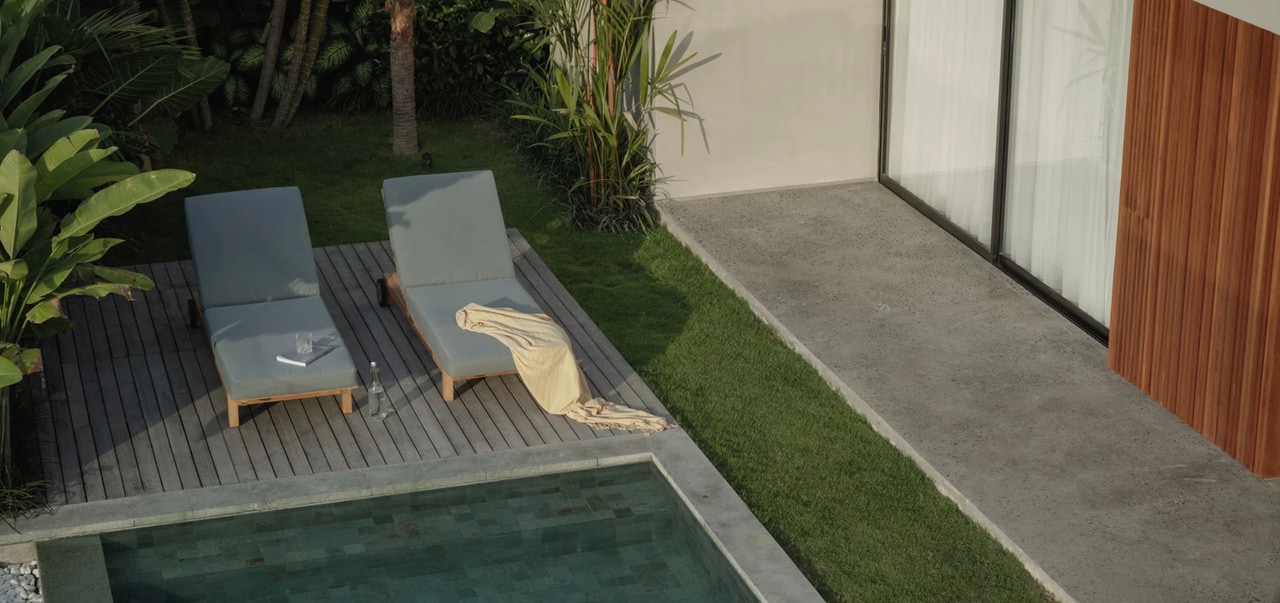 Refined 2BR Luxury Townhouse with Pool