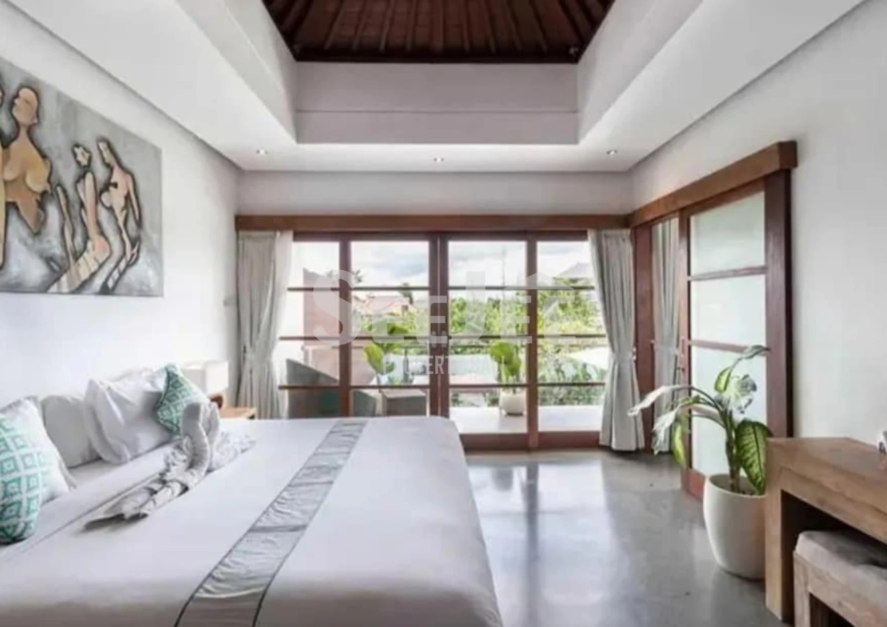 PRIVATE FREEHOLD VILLA IN SEMINYAK