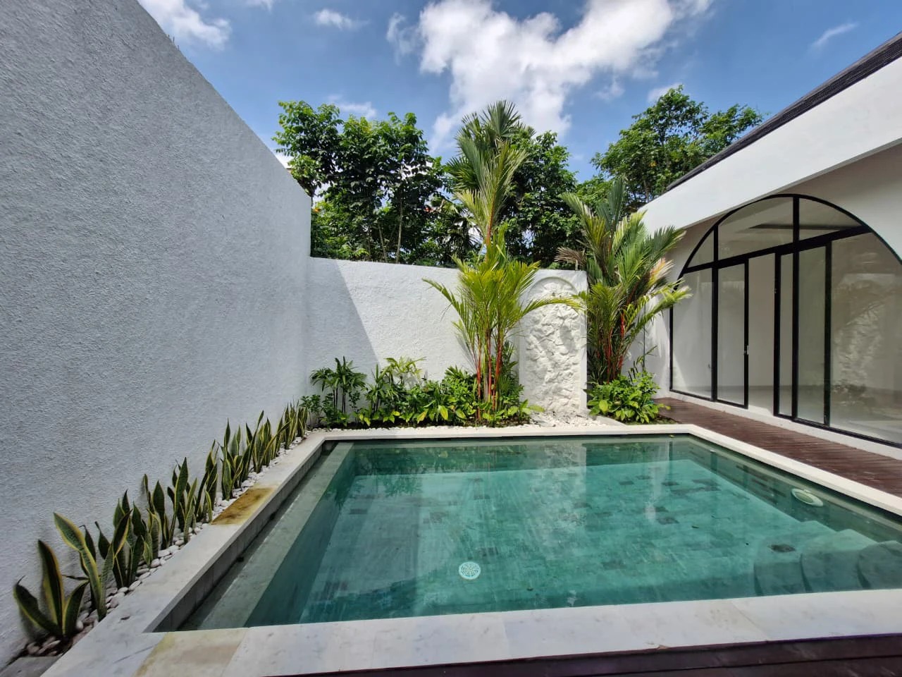 Beautiful Brand New Villa for Leasehold
