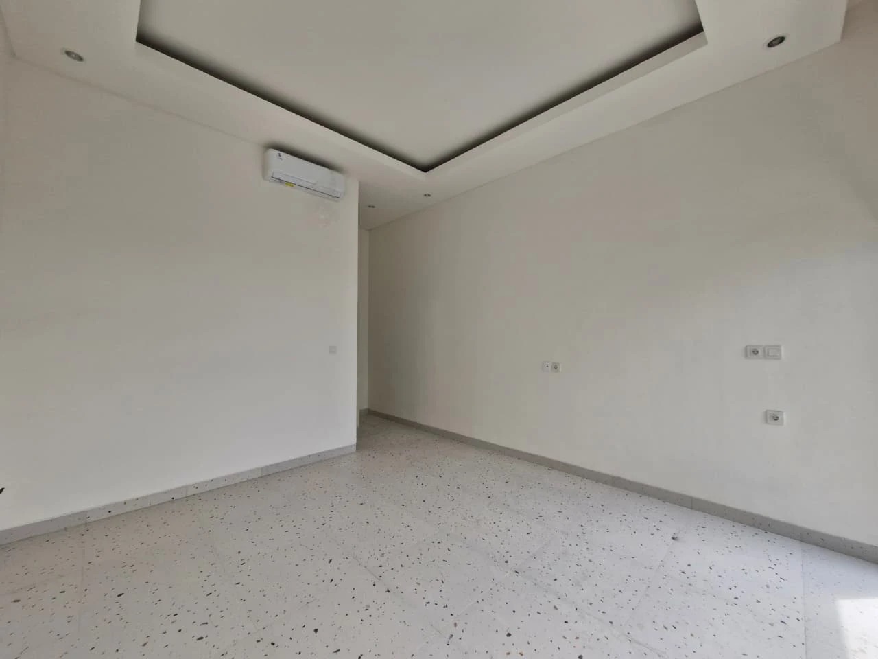 Beautiful Brand New Villa for Leasehold