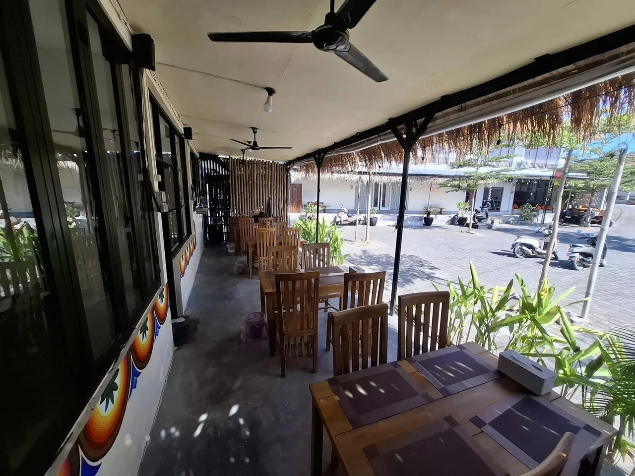 Restaurant over contract