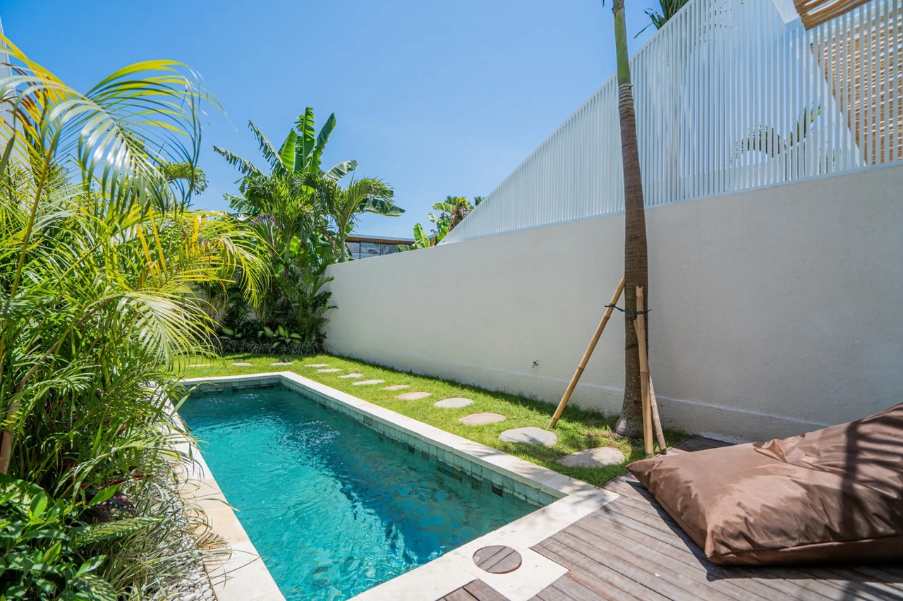 Modern 2 Bedrooms Villa in Tumbak Bayuh