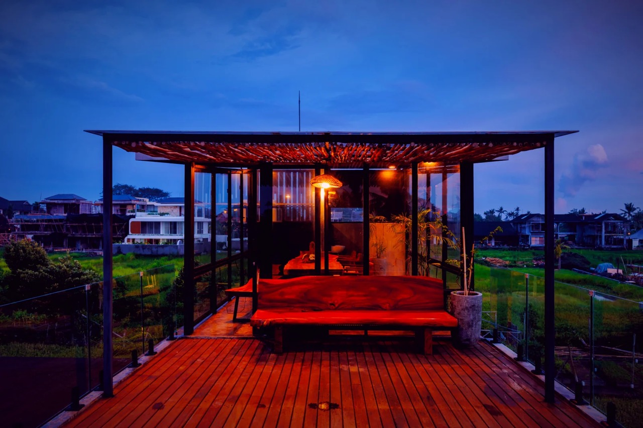 4BR Villa w/ Rooftop Ocean & Rice Field