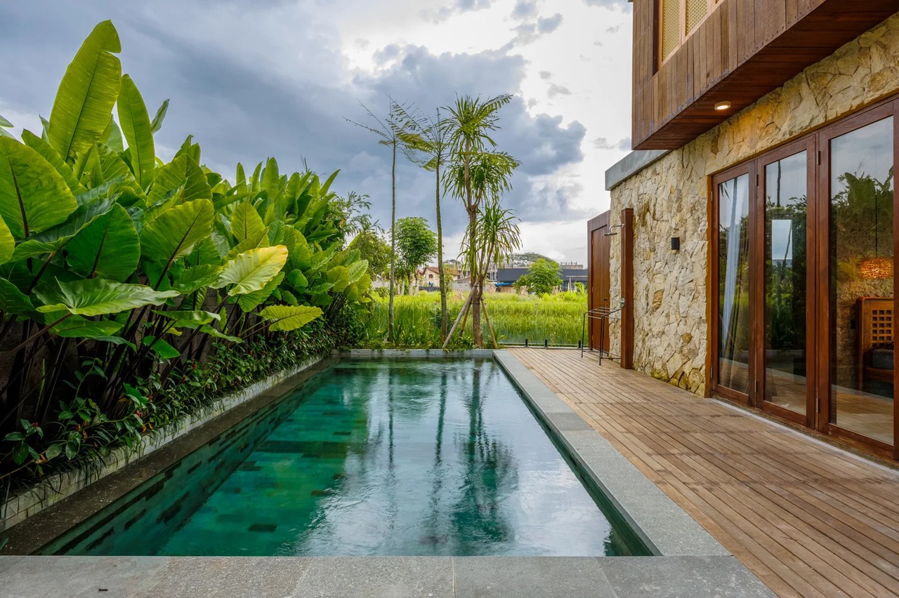 4BR Villa w/ Rooftop Ocean & Rice Field