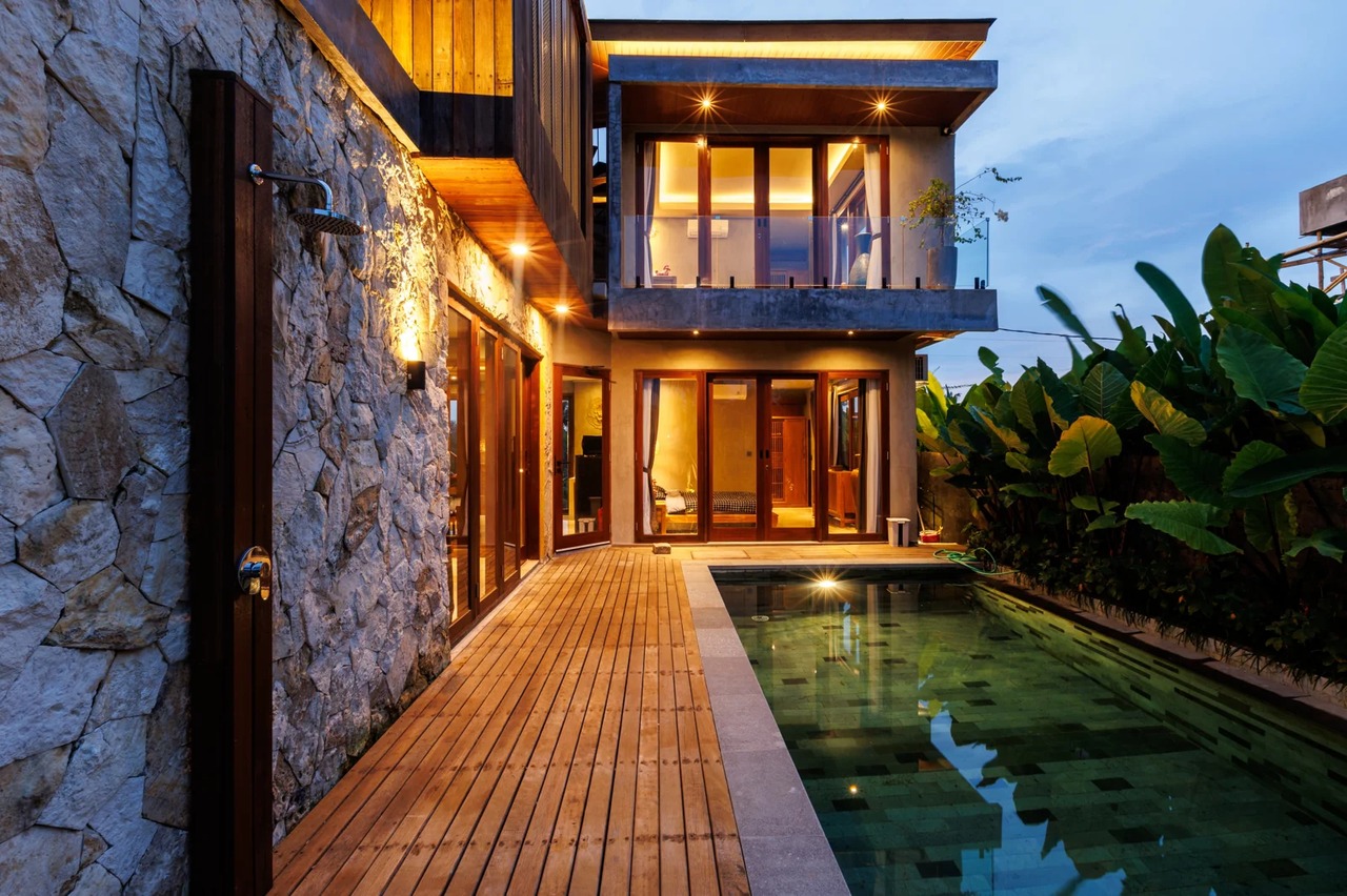 4BR Villa w/ Rooftop Ocean & Rice Field