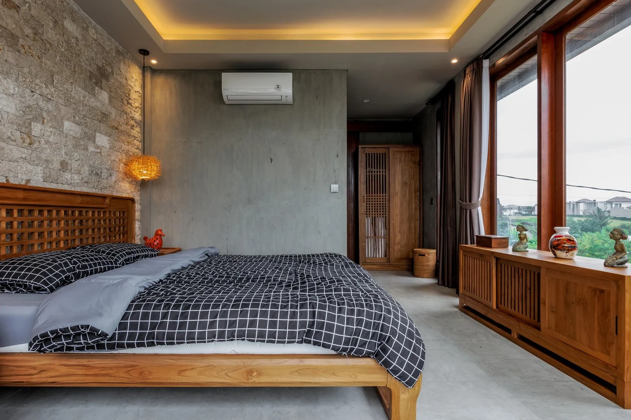 4BR Villa w/ Rooftop Ocean & Rice Field