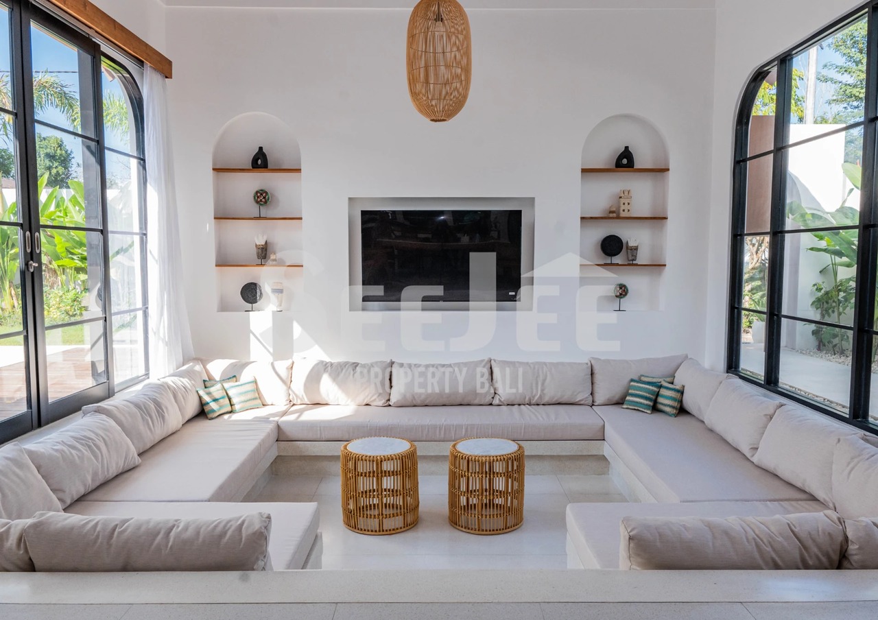 ULTRA-LUXE FREEHOLD 3BR VILLA IN ULUWATU