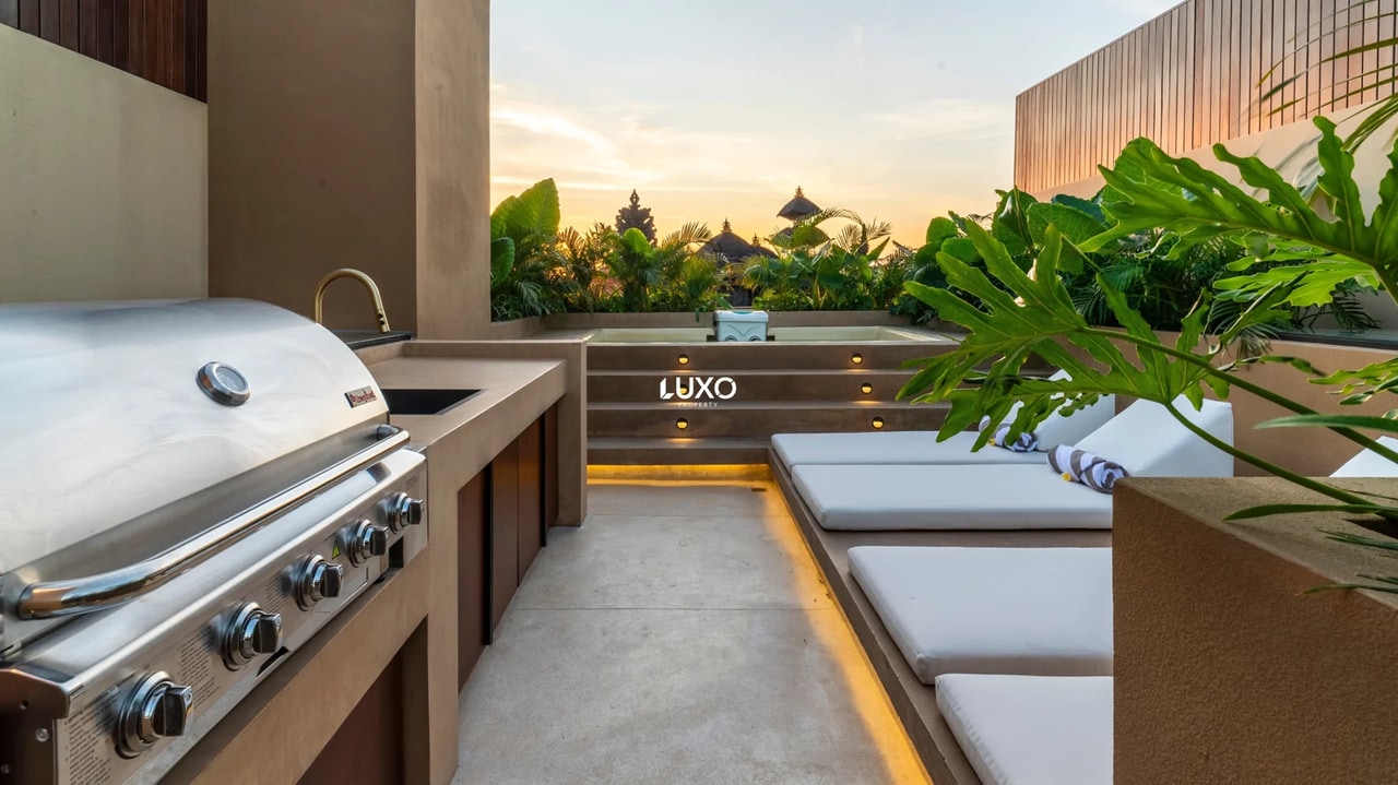 3 & 4 Bedroom Family Villa In Berawa