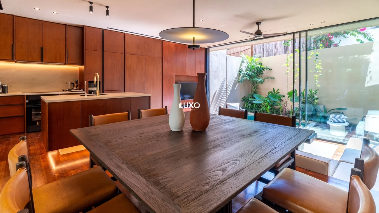 3 & 4 Bedroom Family Villa In Berawa
