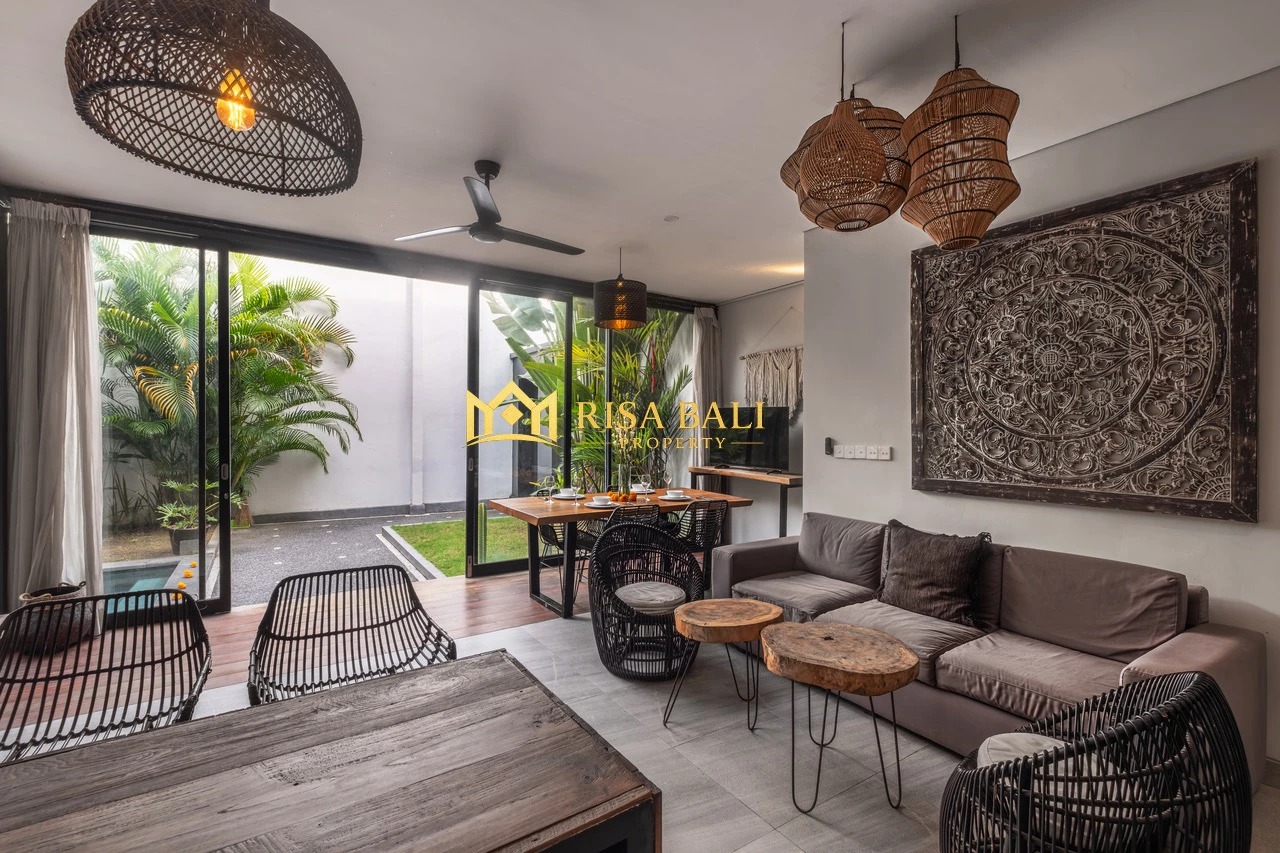STUNNING THREE BEDROOMS VILLA