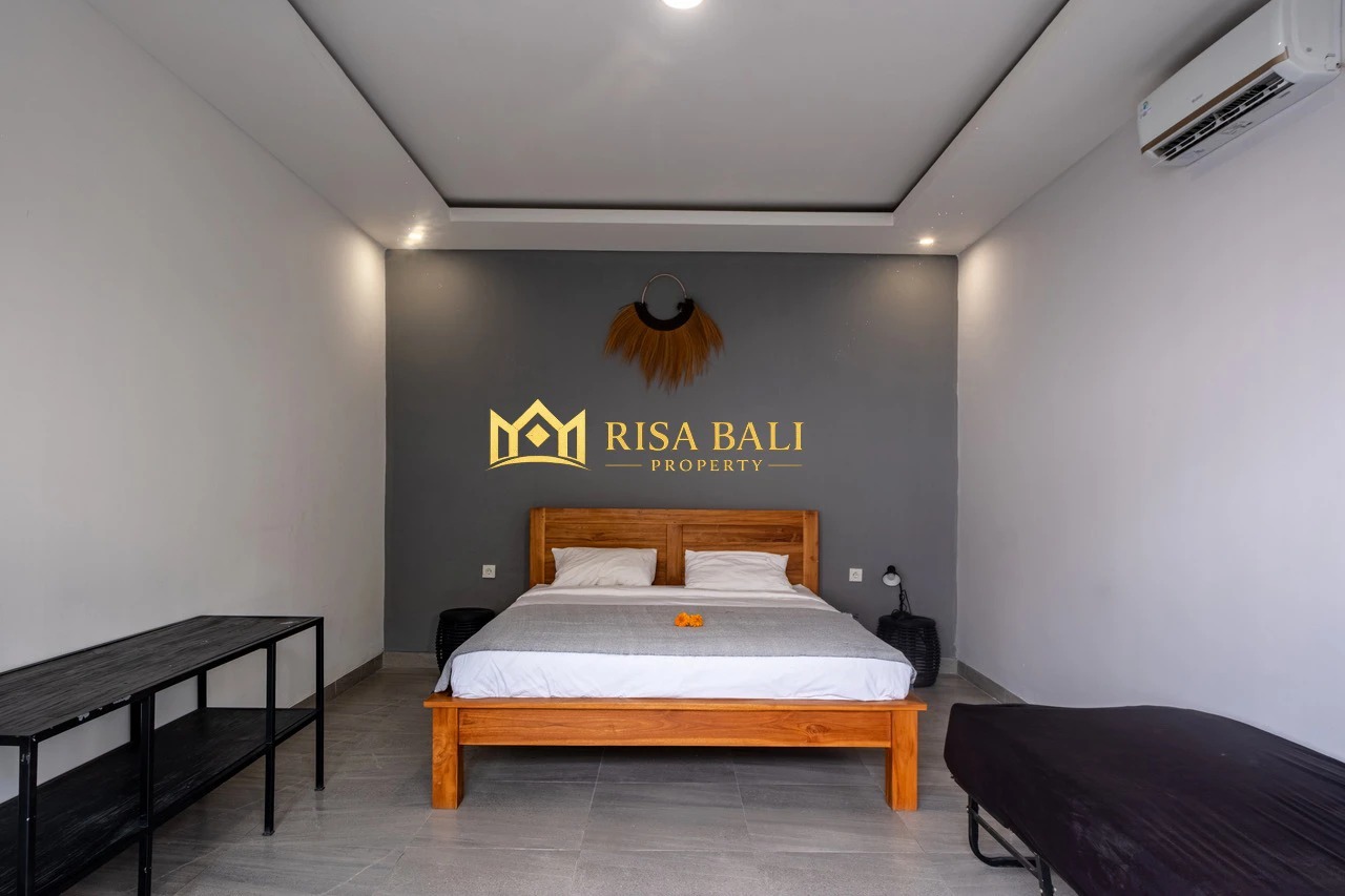 STUNNING THREE BEDROOMS VILLA
