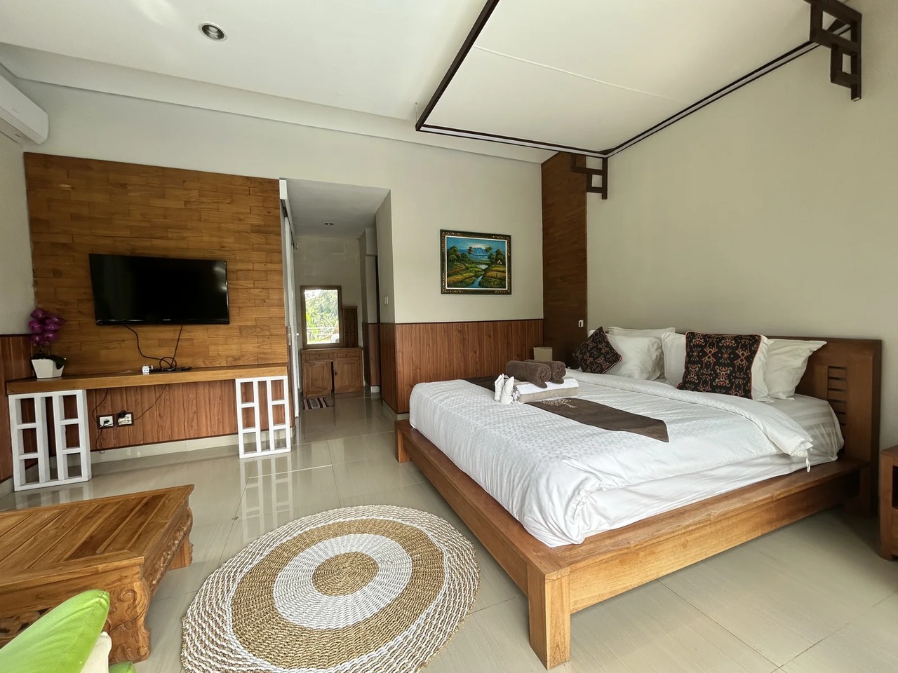  Serene 2BR Jungle-View Villa