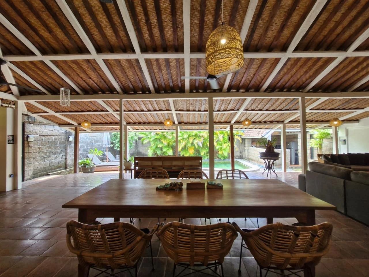 Unique Joglo villa for Rent in babakan 