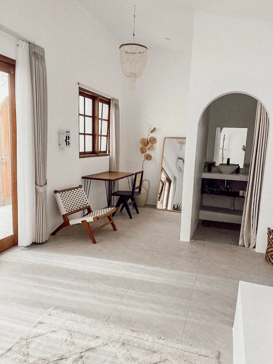 🌴 2BR Beachside Villa for Rent – Sanur