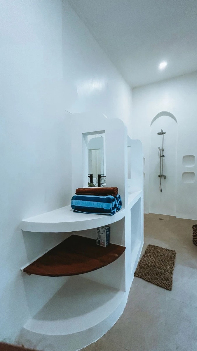 🌴 2BR Beachside Villa for Rent – Sanur