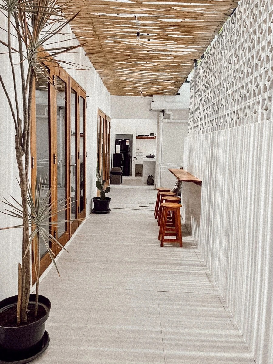 🌴 2BR Beachside Villa for Rent – Sanur