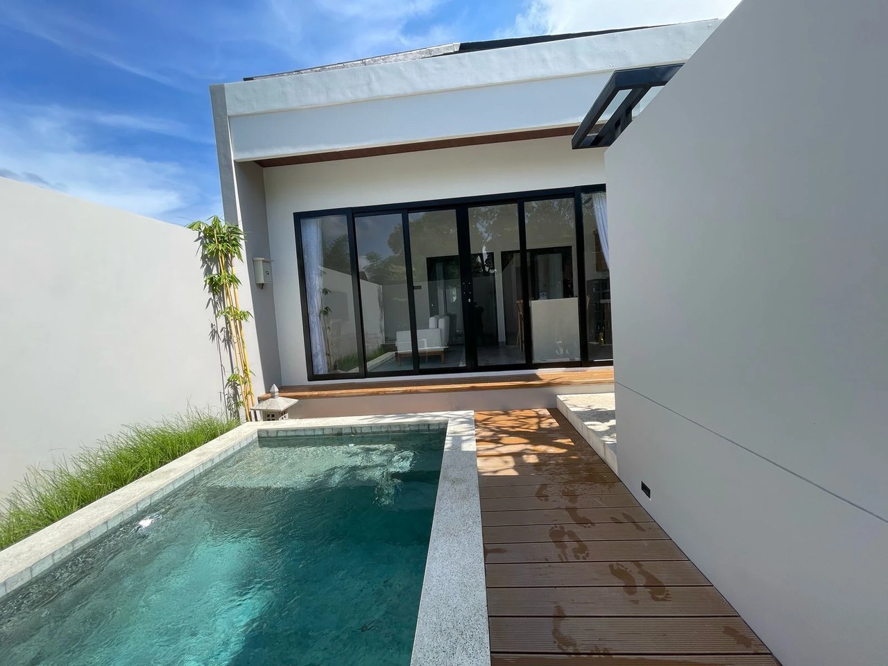 Brand-New Freehold Villas - Only 4 Units